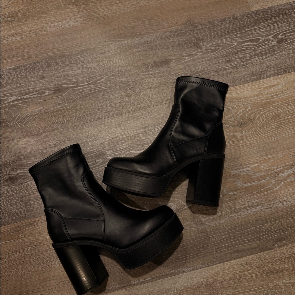 70s Style platform booties